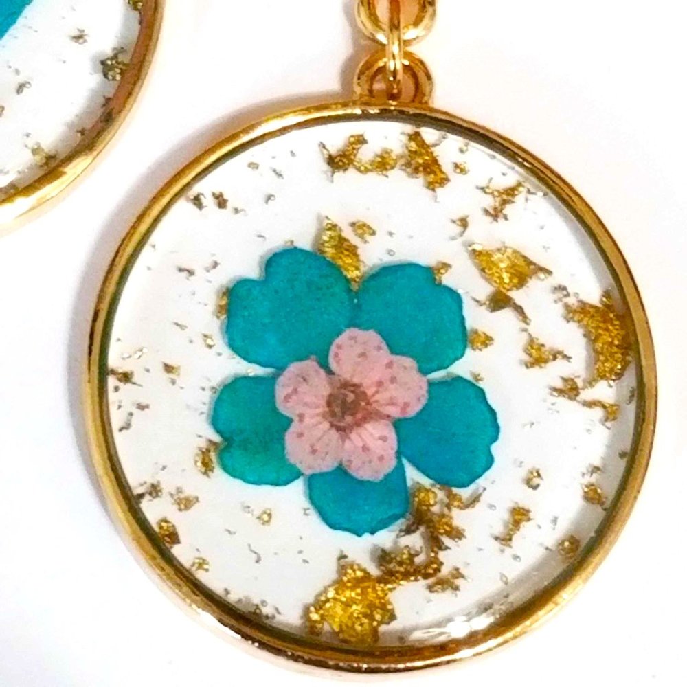 Turquoise & Pink Pressed Flowers. Gold Hoops. Pierced. NWT - Picture 5 of 6